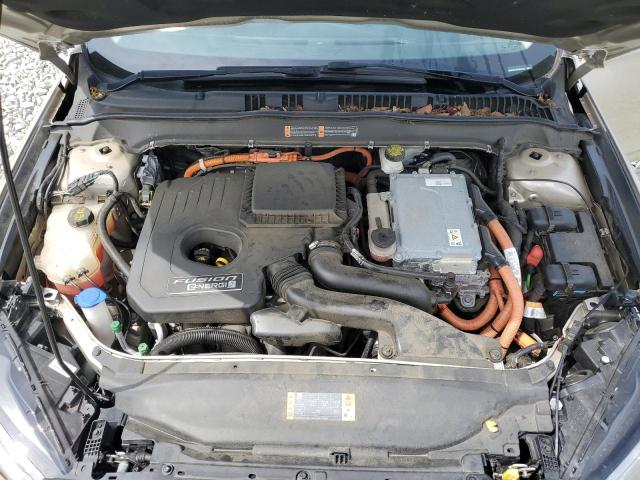 3FA6P0SU4HR225724 - 2017 FORD FUSION TITANIUM PHEV CREAM photo 11