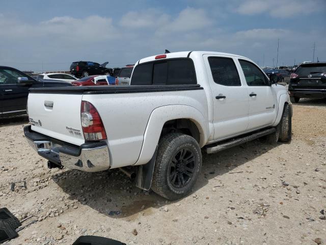 5TFJU4GN9FX070565 - 2015 TOYOTA TACOMA DOUBLE CAB PRERUNNER WHITE photo 3