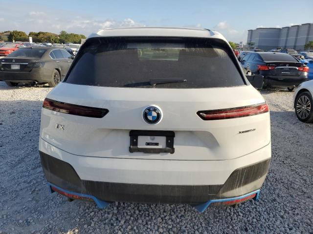 WB523CF02RCS04556 - 2024 BMW IX XDRIVE50 Ağ foto 6