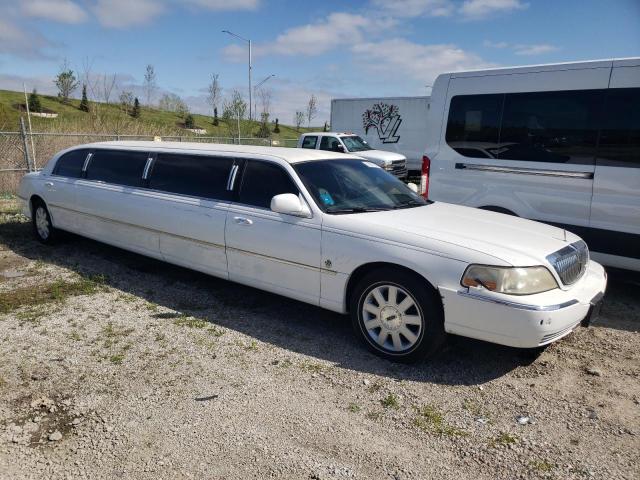 1L1FM88W46Y620055 - 2006 LINCOLN TOWN CAR EXECUTIVE WHITE photo 4