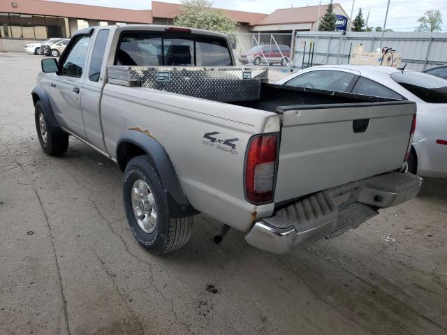 1N6ED26Y2XC318937 - 1999 NISSAN FRONTIER KING CAB XE SILVER photo 2