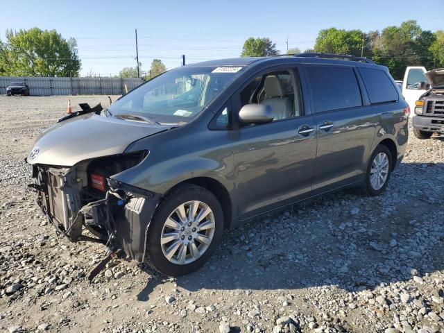 5TDDK3DC0CS045961 - 2012 TOYOTA SIENNA XLE GREEN photo 1