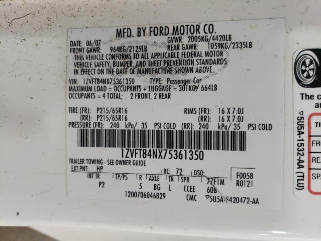 1ZVFT84NX75361350 - 2007 FORD MUSTANG WHITE photo 12
