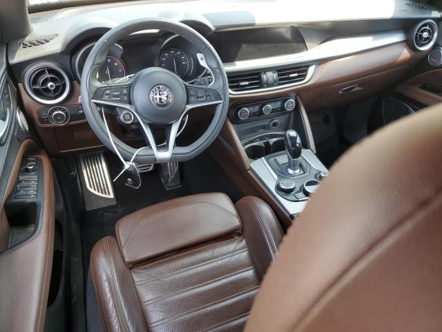 ZASFAKNNXJ7B95063 - 2018 ALFA ROMEO STELVIO TI SPORT BROWN photo 8