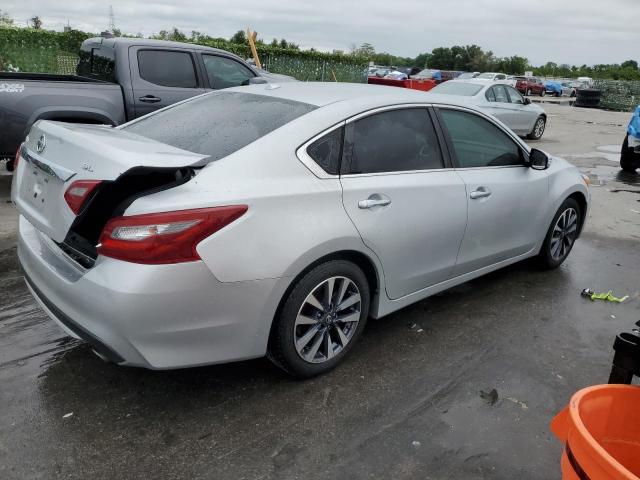 1N4AL3AP8JC176793 - 2018 NISSAN ALTIMA 2.5 SILVER photo 3