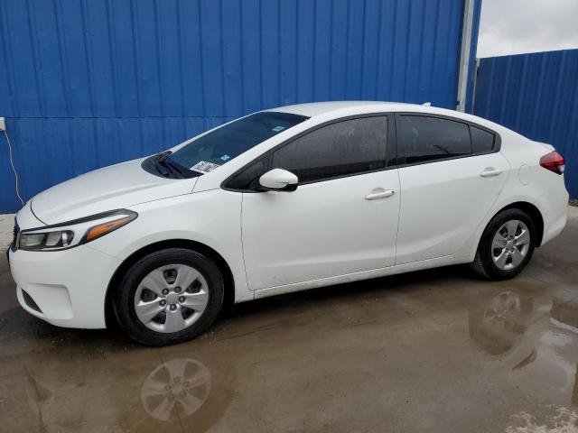 3KPFK4A74JE239650 - 2018 KIA FORTE LX WHITE photo 1