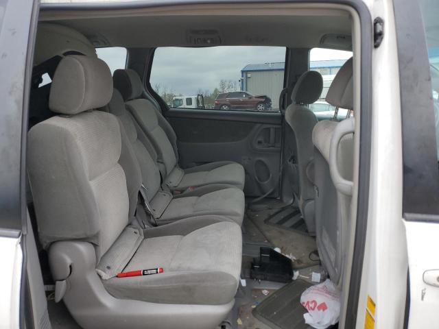 5TDZA23C56S584973 - 2006 TOYOTA SIENNA CE WHITE photo 11