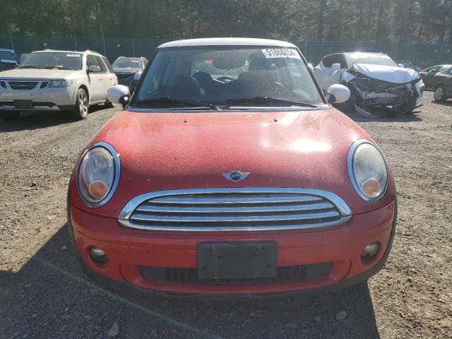 WMWMF335X9TW76263 - 2009 MINI COOPER RED photo 5