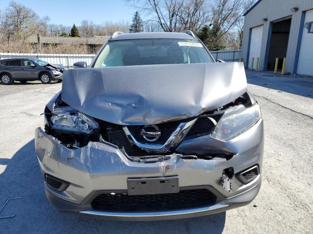 KNMAT2MV4GP647029 - 2016 NISSAN ROGUE S GRAY photo 5