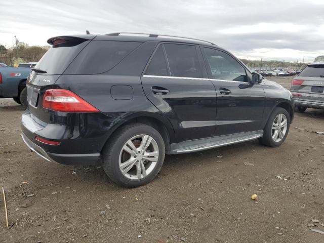 4JGDA5HB7FA574207 - 2015 MERCEDES-BENZ ML 350 4MATIC BLACK photo 3