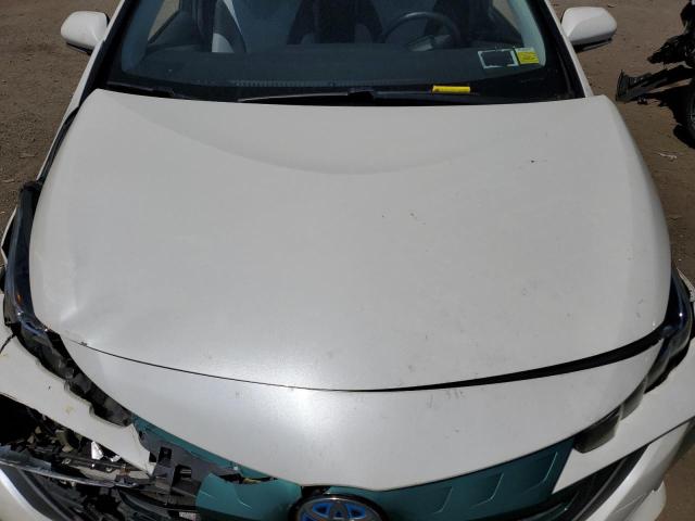 JTDKARFP2H3004009 - 2017 TOYOTA PRIUS PRIM 白色 照片 11