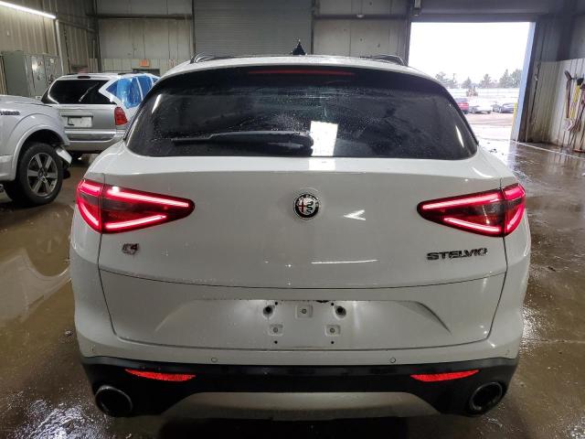 ZASFAKNN5J7C16756 - 2018 ALFA ROMEO STELVIO TI SPORT WHITE photo 6