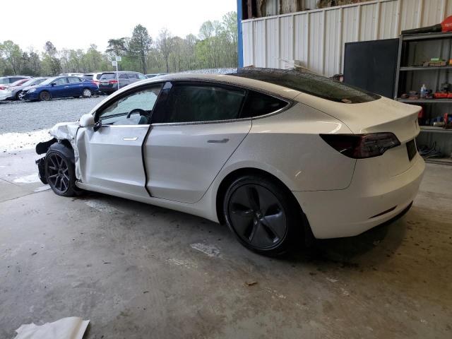 5YJ3E1EB4LF622072 - 2020 TESLA MODEL 3 WHITE photo 2