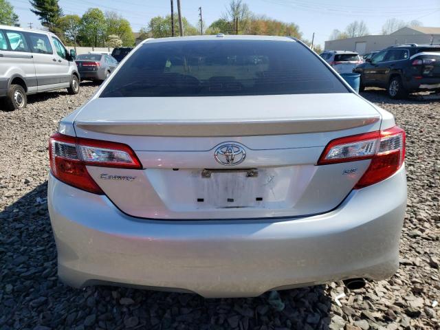 4T1BF1FK4CU185345 - 2012 TOYOTA CAMRY BASE SILVER photo 6