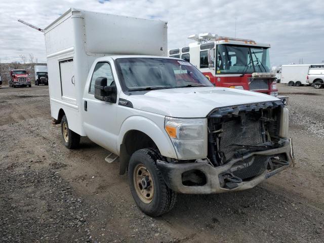 1FDBF2B64FEA47575 - 2015 FORD F250 SUPER DUTY WHITE photo 4