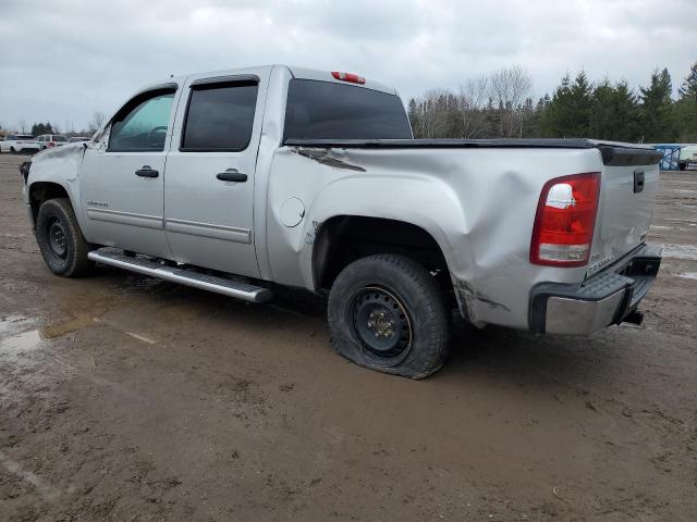 3GTP1VE03CG136267 - 2012 GMC SIERRA C1500 SLE SILVER photo 2