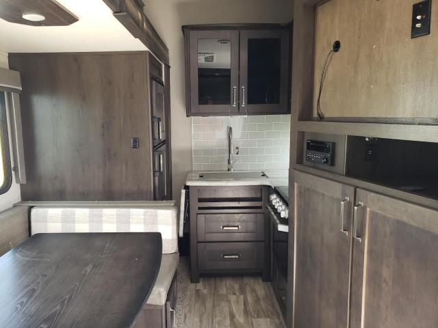 573FR2929L3413787 - 2020 GRAN REFLECTION WHITE photo 5