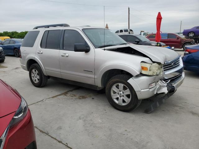 1FMEU63EX8UB24748 - 2008 FORD EXPLORER XLT SILVER photo 4