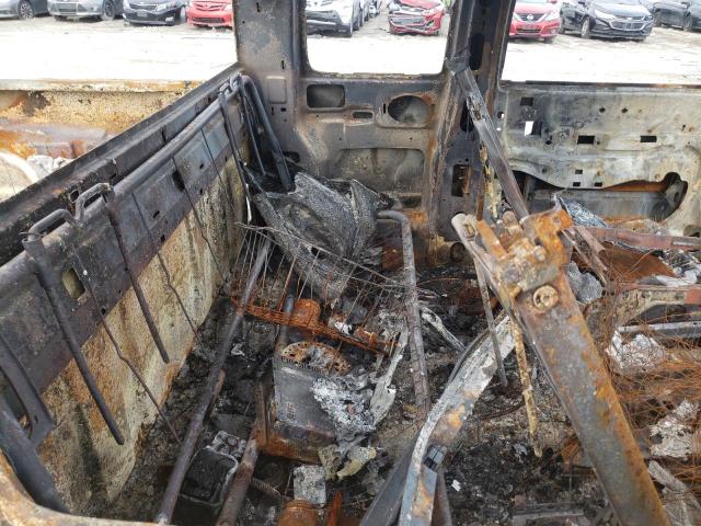 1GCGK29U1XZ123497 - 1999 CHEVROLET SILVERADO K2500 BURN photo 10