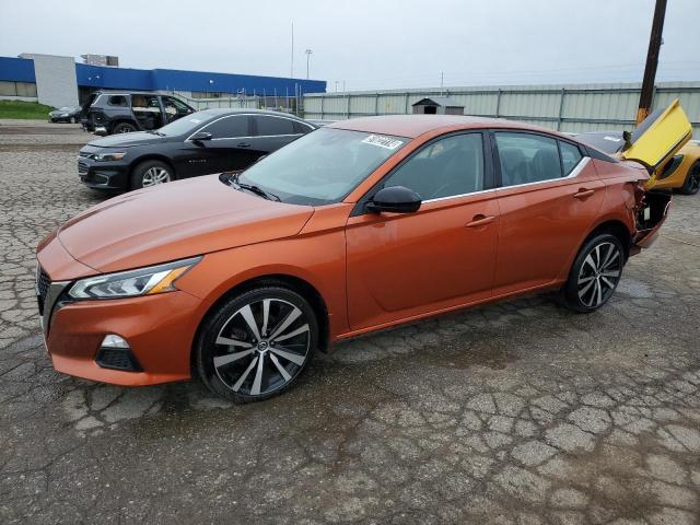 1N4BL4CW7NN420393 - 2022 NISSAN ALTIMA SR ORANGE photo 1