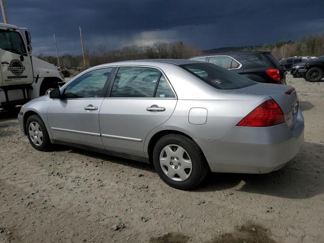 1HGCM56407A197735 - 2007 HONDA ACCORD LX SILVER photo 2