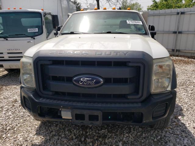 1FDUF4GY2CEB70768 - 2012 FORD F450 SUPER DUTY WHITE photo 5