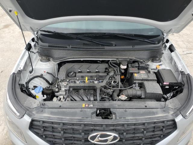 KMHRB8A35PU220192 - 2023 HYUNDAI VENUE SE SILVER photo 11