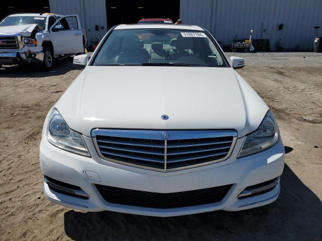 WDDGF4HB6EA954396 - 2014 MERCEDES-BENZ C 250 WHITE photo 5