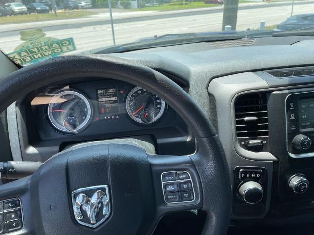 3C6RR6KG2JG249849 - 2018 RAM 1500 ST BLUE photo 9