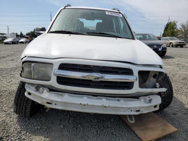 2CNBJ13CXY6951144 - 2000 CHEVROLET TRACKER WHITE photo 5