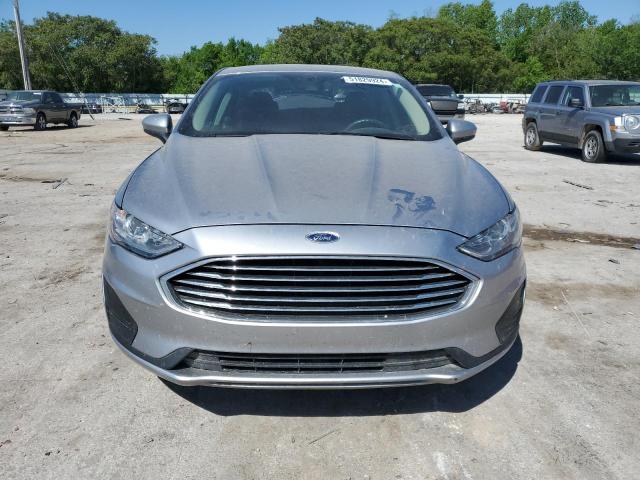 3FA6P0HD6LR231119 - 2020 FORD FUSION SE SILVER photo 5