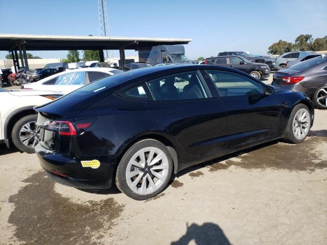 5YJ3E1EB9NF259092 - 2022 TESLA MODEL 3 BLACK photo 3