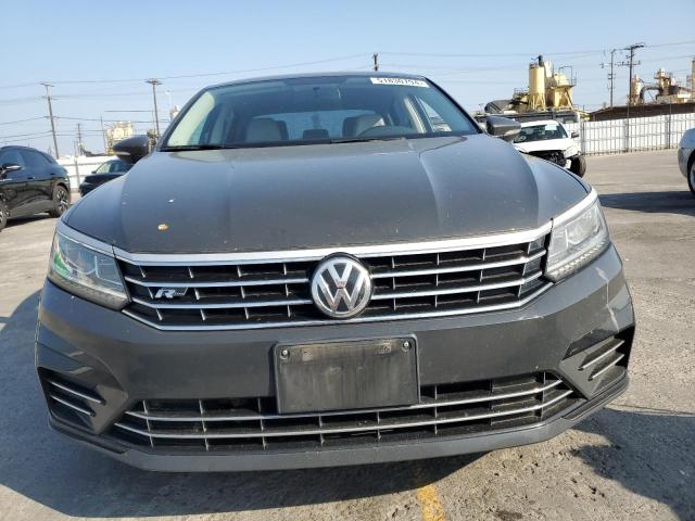 1VWDT7A35HC084415 - 2017 VOLKSWAGEN PASSAT R-LINE Graphit Foto 5