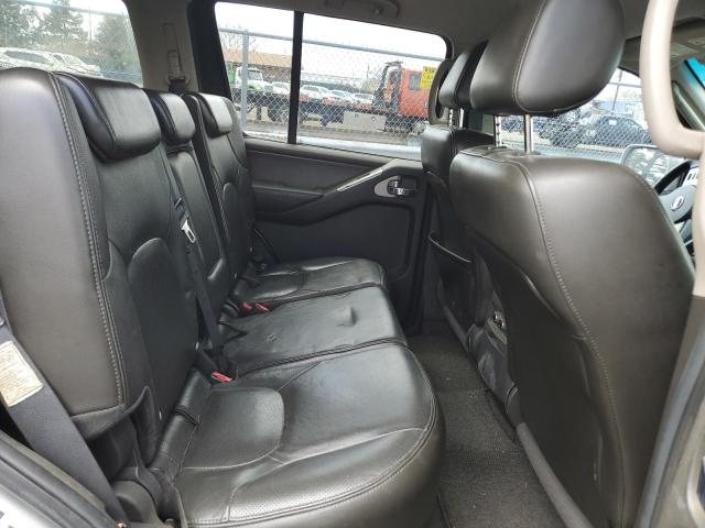 5N1AR18W86C620073 - 2006 NISSAN PATHFINDER LE 银色 照片 11