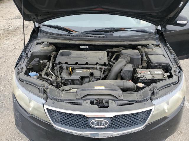 KNAFU4A25A5856336 - 2010 KIA FORTE EX BLACK photo 11