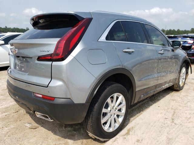 1GYAZAR47PF111278 - 2023 CADILLAC XT4 LUXURY SILVER photo 3