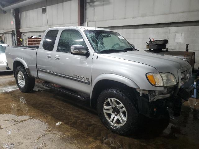 5TBBT44154S448479 - 2004 TOYOTA TUNDRA ACCESS CAB SR5 SILVER photo 4