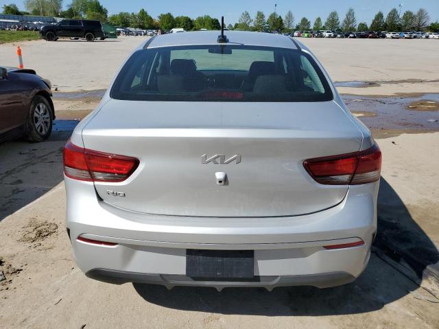 3KPA24AD9PE554761 - 2023 KIA RIO LX SILVER photo 6