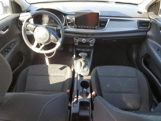 3KPA24AD9PE554761 - 2023 KIA RIO LX SILVER photo 8