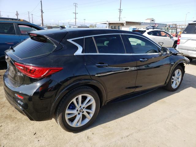 SJKCH5CP2JA045798 - 2018 INFINITI QX30 BASE BLACK photo 3