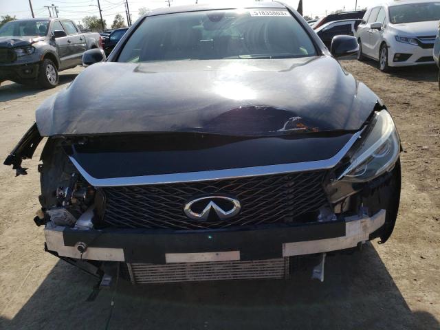 SJKCH5CP2JA045798 - 2018 INFINITI QX30 BASE BLACK photo 5