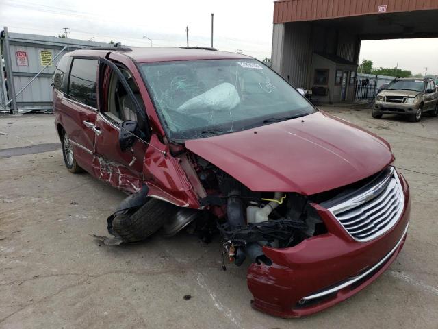 2C4RC1CG5GR239640 - 2016 CHRYSLER TOWN & COU TOURING L RED photo 4