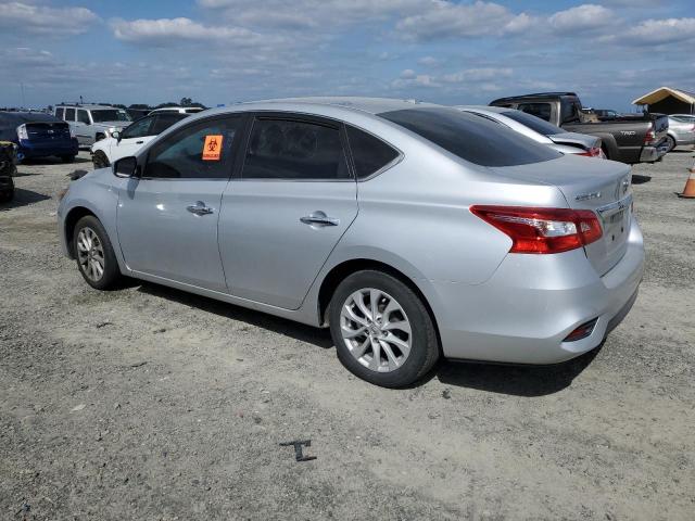 3N1AB7AP6JY281749 - 2018 NISSAN SENTRA S SILVER photo 2