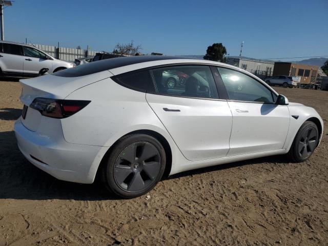 5YJ3E1EA1MF878663 - 2021 TESLA MODEL 3 WHITE photo 3