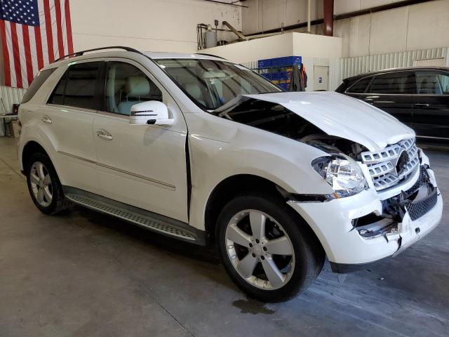 4JGBB5GB0BA648504 - 2011 MERCEDES-BENZ ML 350 WHITE photo 4