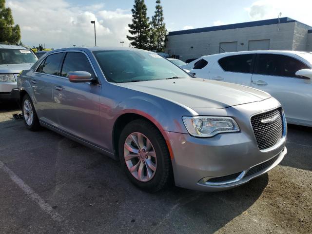 2C3CCAAG4GH207913 - 2016 CHRYSLER 300 LIMITED SILVER photo 4