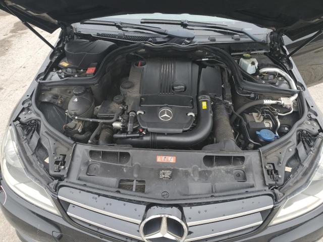 WDDGJ4HB8DG096178 - 2013 MERCEDES-BENZ C 250 BLACK photo 11