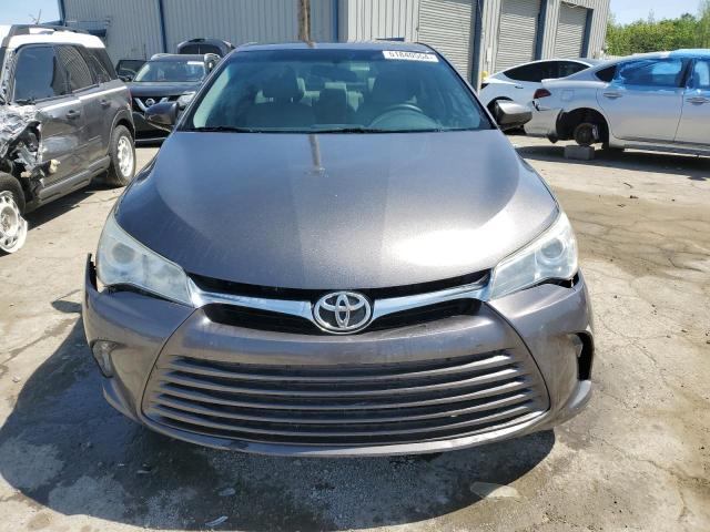 4T1BF1FK4HU746649 - 2017 TOYOTA CAMRY LE GRAY photo 5