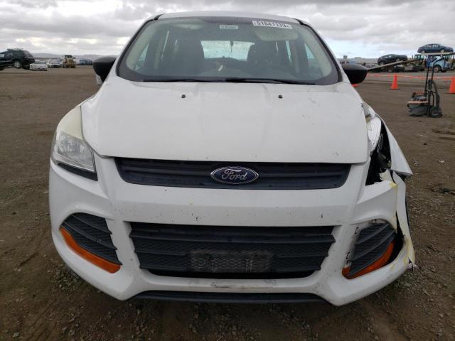 1FMCU0F74EUB64367 - 2014 FORD ESCAPE S WHITE photo 5