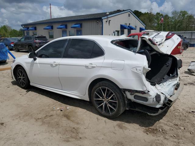 4T1G11AK0RU870219 - 2024 TOYOTA CAMRY SE NIGHT SHADE WHITE photo 2